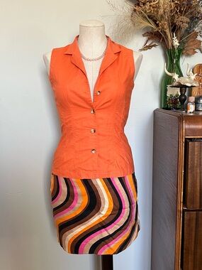 Sleeveless Orange Button-Front Top with Retro Wavy Skirt